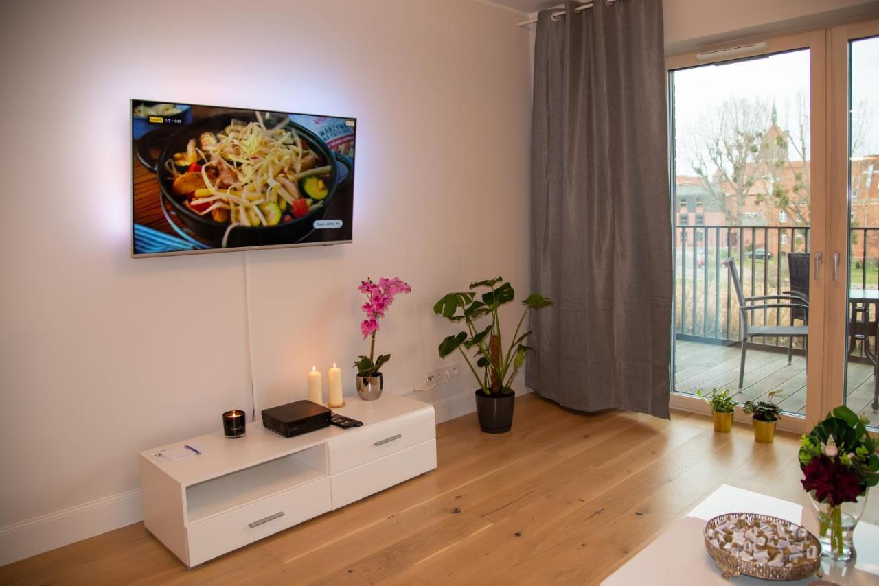 Maya'S Flats & Resorts - River View Gdansk Exterior foto