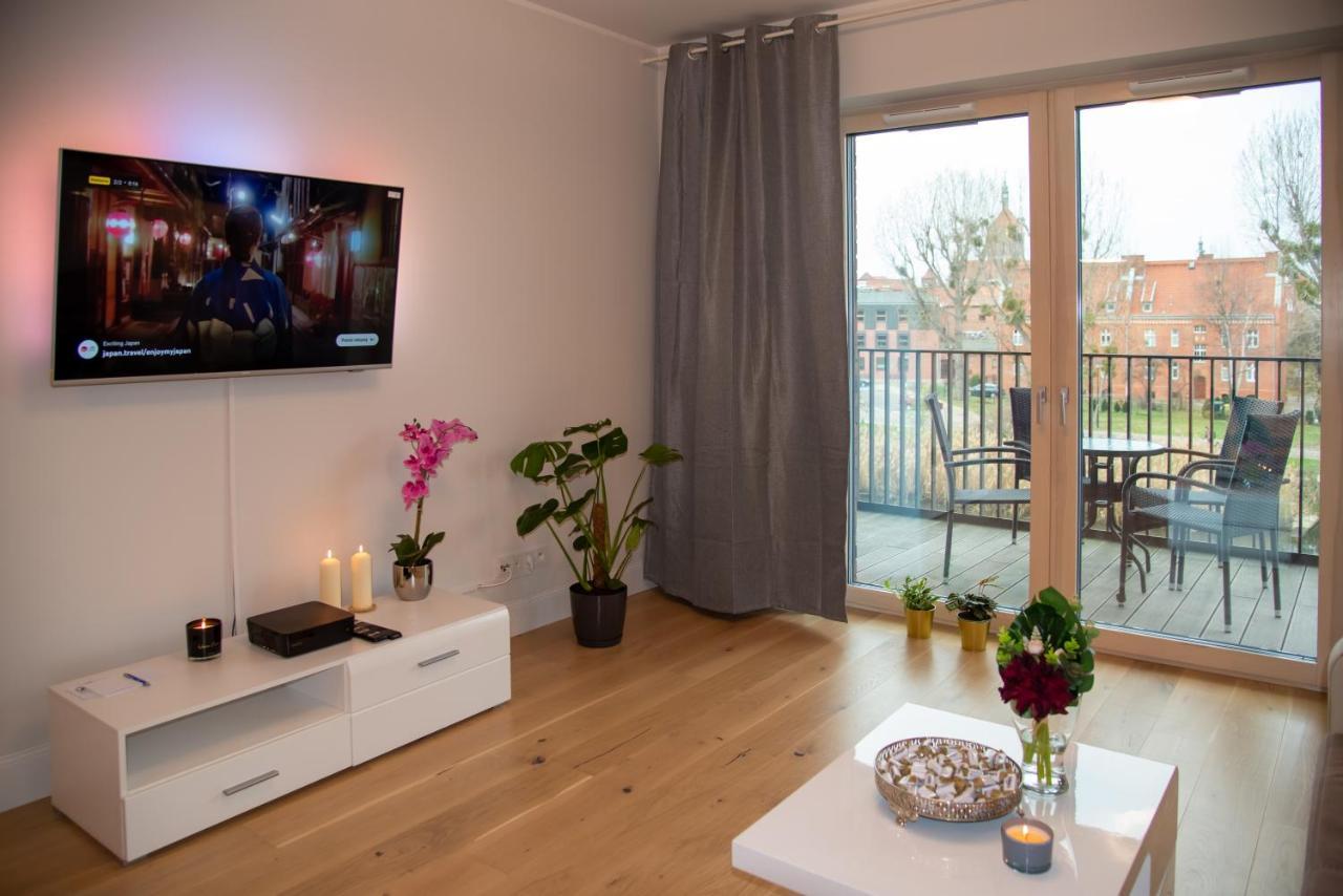 Maya'S Flats & Resorts - River View Gdansk Exterior foto