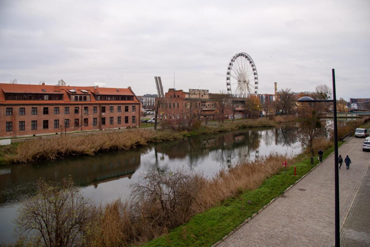 Maya'S Flats & Resorts - River View Gdansk Exterior foto